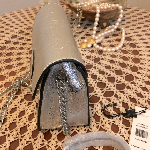 BCBG Generation Milly Silver Metallic Crossbody Chain Strap shoulder bag - Picture 7 of 13